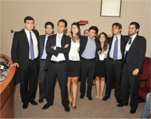 Equipe da PUC-Rio no IV Pré-Moot. Fonte: divulgação do evento.