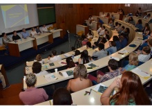 Abertura do encontro, com a presença do Vice-Reitor para Assuntos Acadêmicos, Prof. José Ricardo Bergmann. Fotógrafo Antônio Albuquerque. Acervo Núcleo de Memória.